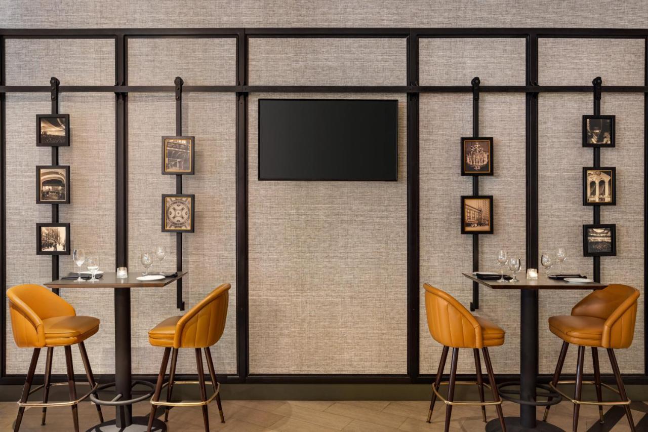Отель Crowne Plaza Cleveland At Playhouse Square By Ihg Экстерьер фото