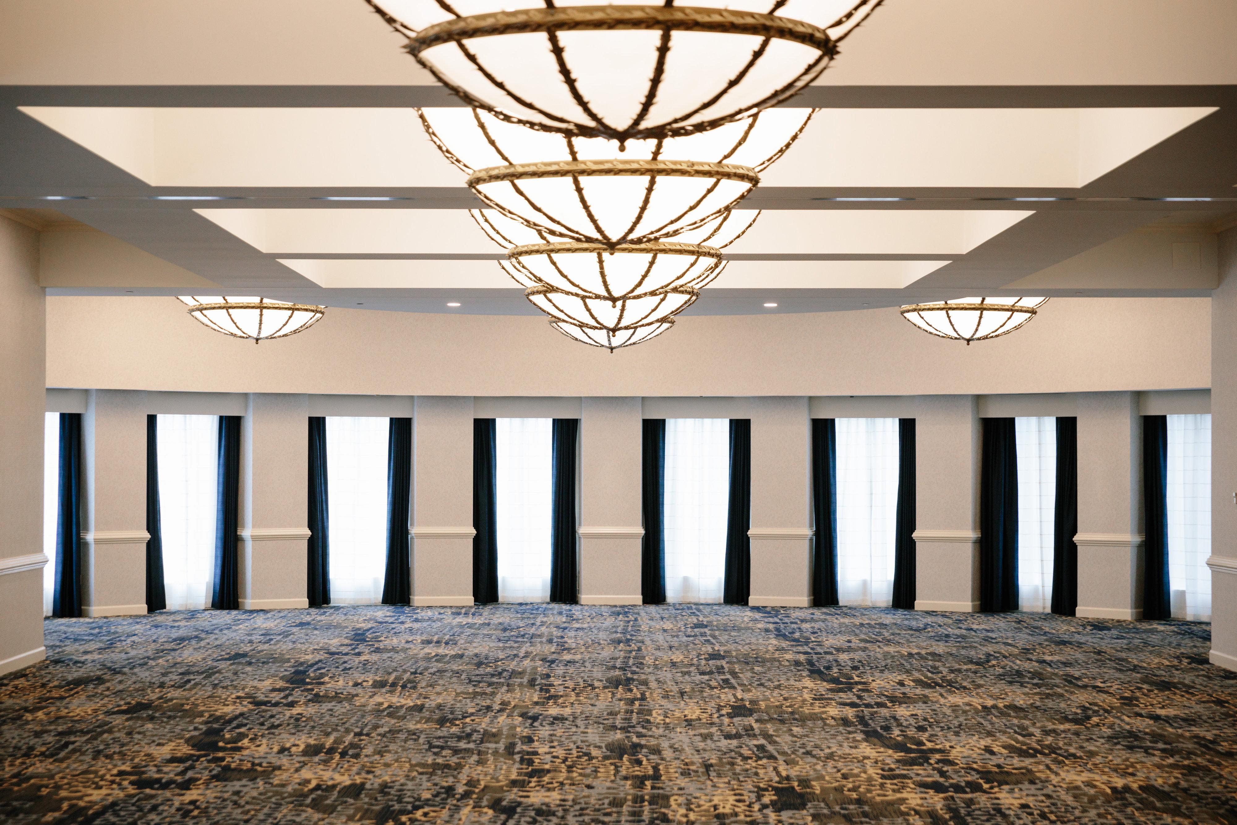 Отель Crowne Plaza Cleveland At Playhouse Square By Ihg Экстерьер фото